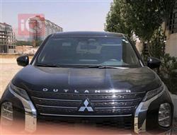 میتسوبیشی ئاوتلاندەر